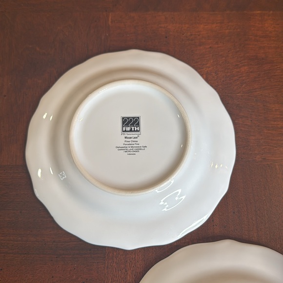 222 Fifth Wiccan Lace Dessert Salad Plates Dishes Cat Haunted House - Picture 4 of 6